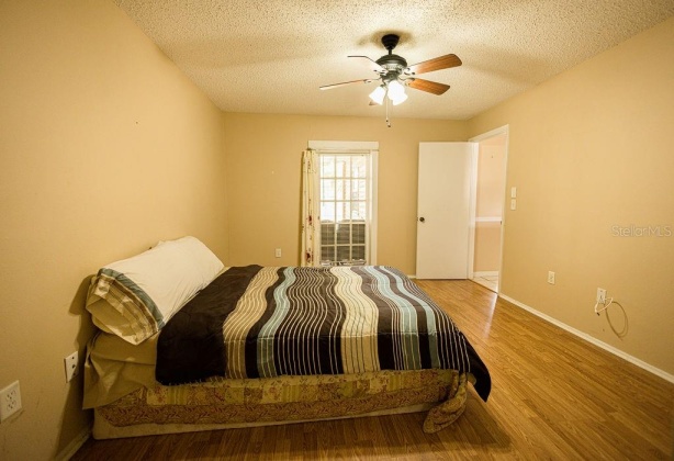 2252 HONEY DRIVE, LAKELAND, Florida 33801, 3 Bedrooms Bedrooms, ,2 BathroomsBathrooms,Residential,For Sale,HONEY,L4928276