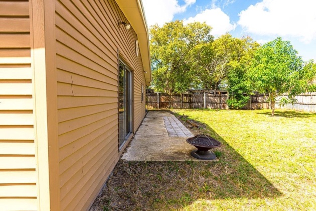 2252 HONEY DRIVE, LAKELAND, Florida 33801, 3 Bedrooms Bedrooms, ,2 BathroomsBathrooms,Residential,For Sale,HONEY,L4928276
