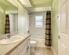 131 HIDDEN PALMS COURT, DAVENPORT, Florida 33897, 4 Bedrooms Bedrooms, ,3 BathroomsBathrooms,Residential,For Sale,HIDDEN PALMS,O6010396