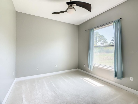131 HIDDEN PALMS COURT, DAVENPORT, Florida 33897, 4 Bedrooms Bedrooms, ,3 BathroomsBathrooms,Residential,For Sale,HIDDEN PALMS,O6010396