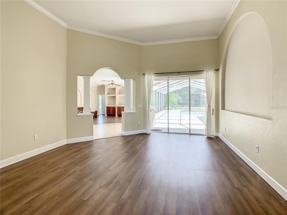 131 HIDDEN PALMS COURT, DAVENPORT, Florida 33897, 4 Bedrooms Bedrooms, ,3 BathroomsBathrooms,Residential,For Sale,HIDDEN PALMS,O6010396