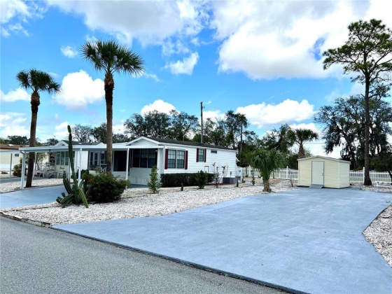 7 FAIRVIEW DRIVE, HAINES CITY, Florida 33844, 2 Bedrooms Bedrooms, ,1 BathroomBathrooms,Residential,For Sale,FAIRVIEW,P4919889