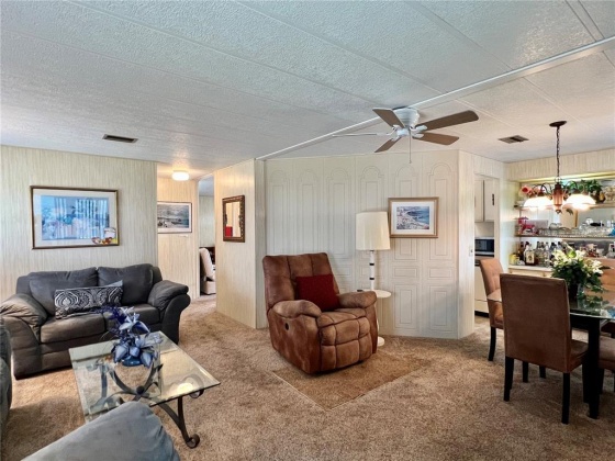 49 WOODLAND CIRCLE, HAINES CITY, Florida 33844, 2 Bedrooms Bedrooms, ,2 BathroomsBathrooms,Residential,For Sale,WOODLAND,P4919921