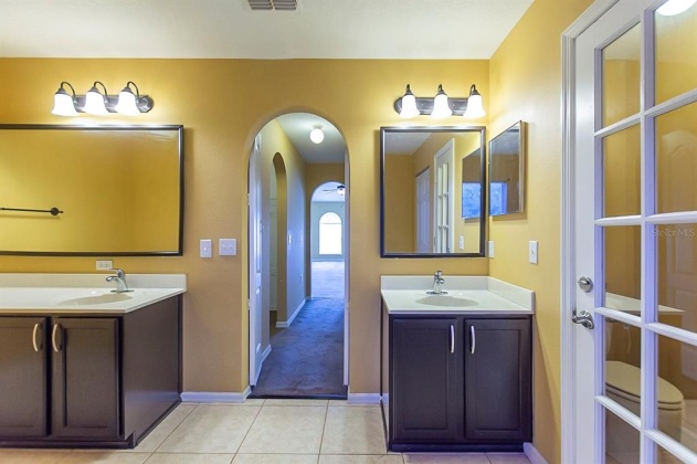 385 PINE SHADOW LANE, AUBURNDALE, Florida 33823, 6 Bedrooms Bedrooms, ,4 BathroomsBathrooms,Residential,For Sale,PINE SHADOW,O6011177