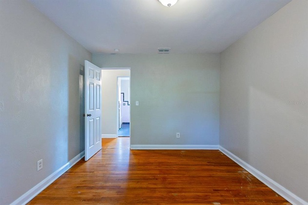 1815 LINCOLN AVENUE, LAKELAND, Florida 33803, 3 Bedrooms Bedrooms, ,1 BathroomBathrooms,Residential,For Sale,LINCOLN,O6011244