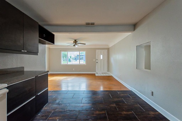 1815 LINCOLN AVENUE, LAKELAND, Florida 33803, 3 Bedrooms Bedrooms, ,1 BathroomBathrooms,Residential,For Sale,LINCOLN,O6011244