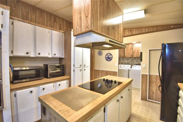 5988 FOXHOLLOW DR, WINTER HAVEN, Florida 33884, 3 Bedrooms Bedrooms, ,2 BathroomsBathrooms,Residential,For Sale,FOXHOLLOW DR,P4919934