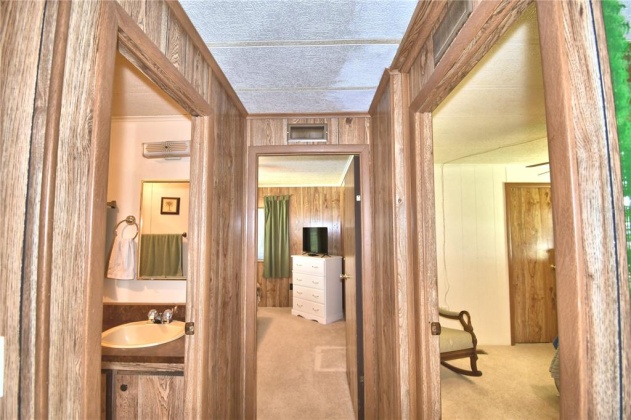5988 FOXHOLLOW DR, WINTER HAVEN, Florida 33884, 3 Bedrooms Bedrooms, ,2 BathroomsBathrooms,Residential,For Sale,FOXHOLLOW DR,P4919934