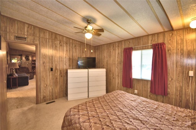 5988 FOXHOLLOW DR, WINTER HAVEN, Florida 33884, 3 Bedrooms Bedrooms, ,2 BathroomsBathrooms,Residential,For Sale,FOXHOLLOW DR,P4919934
