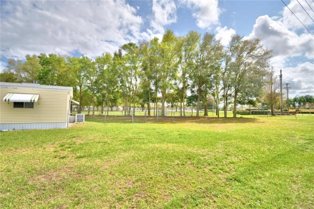 5988 FOXHOLLOW DR, WINTER HAVEN, Florida 33884, 3 Bedrooms Bedrooms, ,2 BathroomsBathrooms,Residential,For Sale,FOXHOLLOW DR,P4919934