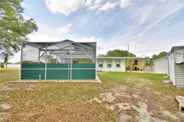 5988 FOXHOLLOW DR, WINTER HAVEN, Florida 33884, 3 Bedrooms Bedrooms, ,2 BathroomsBathrooms,Residential,For Sale,FOXHOLLOW DR,P4919934
