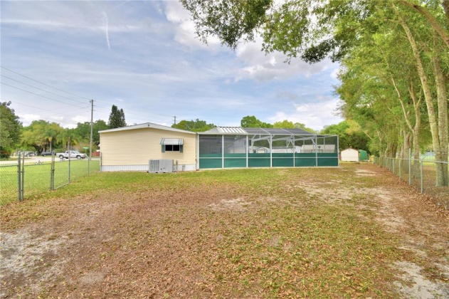 5988 FOXHOLLOW DR, WINTER HAVEN, Florida 33884, 3 Bedrooms Bedrooms, ,2 BathroomsBathrooms,Residential,For Sale,FOXHOLLOW DR,P4919934