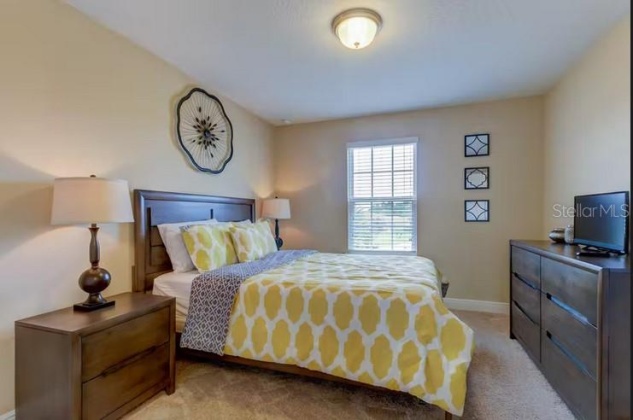 4312 ACORN COURT, DAVENPORT, Florida 33837, 6 Bedrooms Bedrooms, ,3 BathroomsBathrooms,Residential,For Sale,ACORN,S5064292