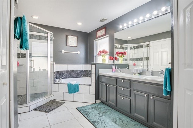 2227 MALLORY CIR, HAINES CITY, Florida 33844, 4 Bedrooms Bedrooms, ,2 BathroomsBathrooms,Residential,For Sale,MALLORY CIR,O6010708