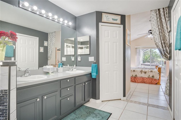 2227 MALLORY CIR, HAINES CITY, Florida 33844, 4 Bedrooms Bedrooms, ,2 BathroomsBathrooms,Residential,For Sale,MALLORY CIR,O6010708