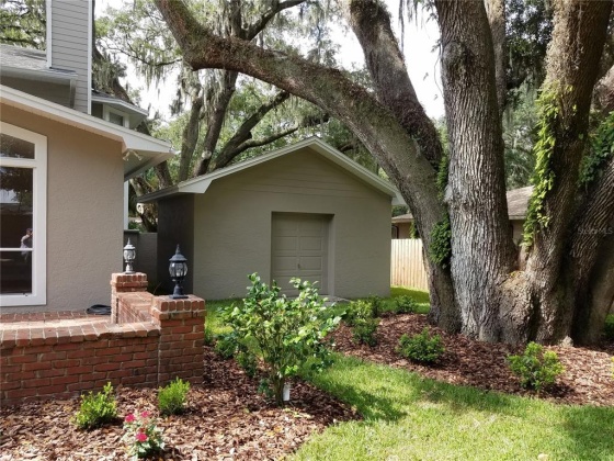 1524 EASTON DRIVE, LAKELAND, Florida 33803, 4 Bedrooms Bedrooms, ,2 BathroomsBathrooms,Residential,For Sale,EASTON,L4927178