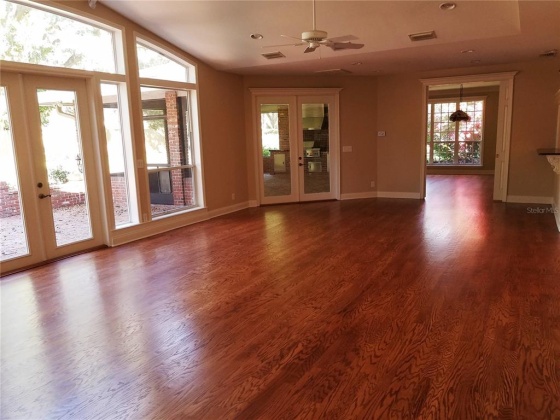 1524 EASTON DRIVE, LAKELAND, Florida 33803, 4 Bedrooms Bedrooms, ,2 BathroomsBathrooms,Residential,For Sale,EASTON,L4927178