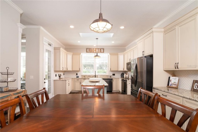 2020 LAKE ARIANA BOULEVARD, AUBURNDALE, Florida 33823, 4 Bedrooms Bedrooms, ,4 BathroomsBathrooms,Residential,For Sale,LAKE ARIANA,L4928617
