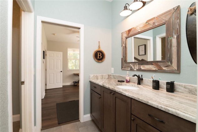 2020 LAKE ARIANA BOULEVARD, AUBURNDALE, Florida 33823, 4 Bedrooms Bedrooms, ,4 BathroomsBathrooms,Residential,For Sale,LAKE ARIANA,L4928617
