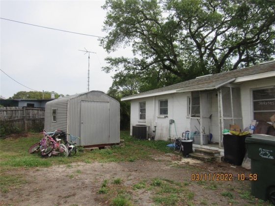 3910 CHERRY WAY, LAKELAND, Florida 33805, 3 Bedrooms Bedrooms, ,2 BathroomsBathrooms,Residential,For Sale,CHERRY,L4928677