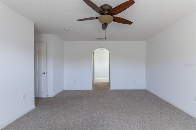 101 SHADDOCK DRIVE, AUBURNDALE, Florida 33823, 4 Bedrooms Bedrooms, ,2 BathroomsBathrooms,Residential,For Sale,SHADDOCK,O6011694
