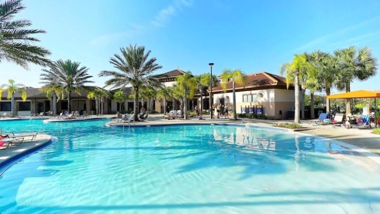 DAVENPORT, Florida 33837, 5 Bedrooms Bedrooms, ,4 BathroomsBathrooms,Residential,For Sale,GC503437