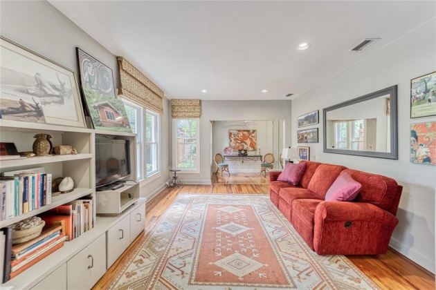 810 ORANGE PARK AVENUE, LAKELAND, Florida 33801, 4 Bedrooms Bedrooms, ,2 BathroomsBathrooms,Residential,For Sale,ORANGE PARK,L4928061