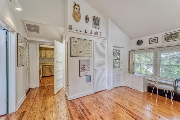 810 ORANGE PARK AVENUE, LAKELAND, Florida 33801, 4 Bedrooms Bedrooms, ,2 BathroomsBathrooms,Residential,For Sale,ORANGE PARK,L4928061
