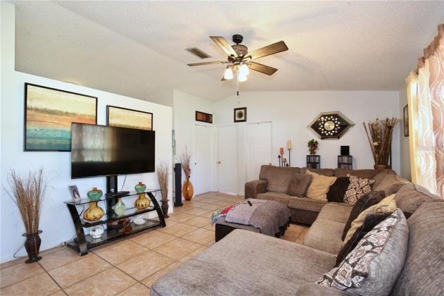 420 ALBATROSS COURT, POINCIANA, Florida 34759, 5 Bedrooms Bedrooms, ,2 BathroomsBathrooms,Residential,For Sale,ALBATROSS,S5063339