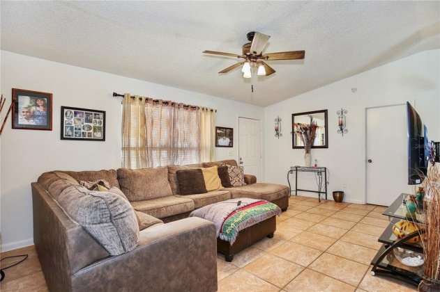 420 ALBATROSS COURT, POINCIANA, Florida 34759, 5 Bedrooms Bedrooms, ,2 BathroomsBathrooms,Residential,For Sale,ALBATROSS,S5063339