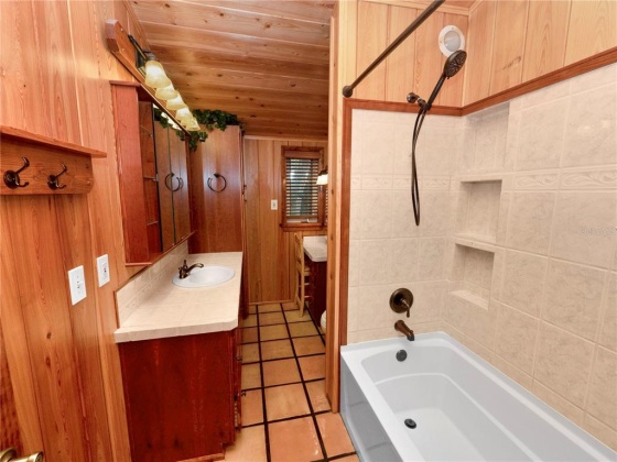 3432 MAR LISA COVE RD, LAKE WALES, Florida 33898, 3 Bedrooms Bedrooms, ,2 BathroomsBathrooms,Residential,For Sale,MAR LISA COVE RD,L4928248
