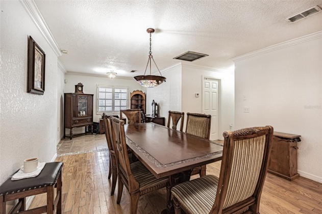 2023 SHORELAND DRIVE, AUBURNDALE, Florida 33823, 4 Bedrooms Bedrooms, ,3 BathroomsBathrooms,Residential,For Sale,SHORELAND,L4928486