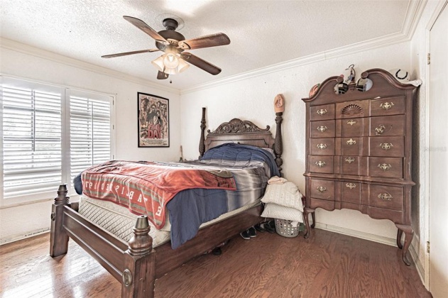 2023 SHORELAND DRIVE, AUBURNDALE, Florida 33823, 4 Bedrooms Bedrooms, ,3 BathroomsBathrooms,Residential,For Sale,SHORELAND,L4928486