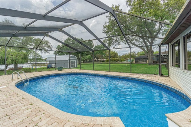 2023 SHORELAND DRIVE, AUBURNDALE, Florida 33823, 4 Bedrooms Bedrooms, ,3 BathroomsBathrooms,Residential,For Sale,SHORELAND,L4928486