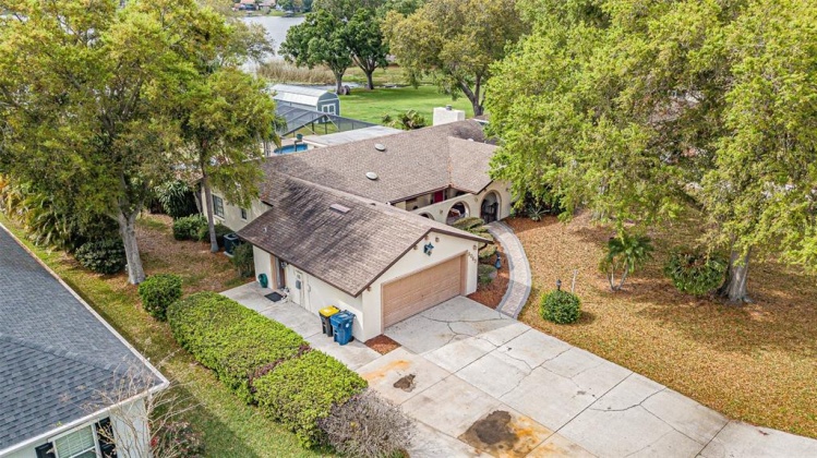 2023 SHORELAND DRIVE, AUBURNDALE, Florida 33823, 4 Bedrooms Bedrooms, ,3 BathroomsBathrooms,Residential,For Sale,SHORELAND,L4928486