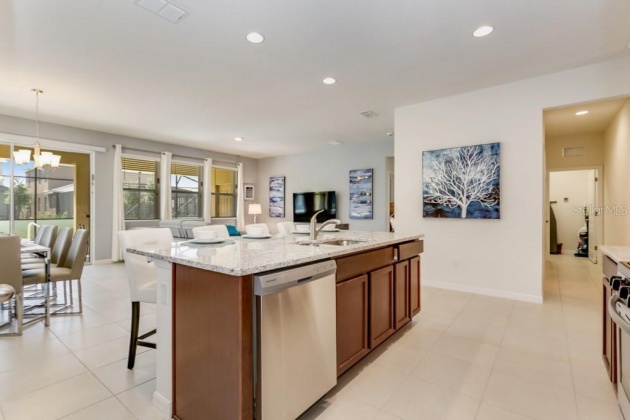 7036 OAKWOOD STREET, DAVENPORT, Florida 33837, 7 Bedrooms Bedrooms, ,5 BathroomsBathrooms,Residential,For Sale,OAKWOOD,S5064459