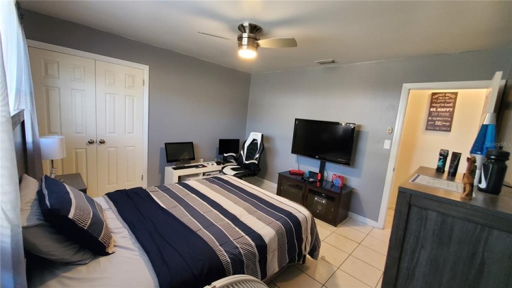 521 RAYMOND AVENUE, FROSTPROOF, Florida 33843, 3 Bedrooms Bedrooms, ,2 BathroomsBathrooms,Residential,For Sale,RAYMOND,S5064531