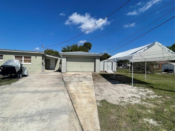 521 RAYMOND AVENUE, FROSTPROOF, Florida 33843, 3 Bedrooms Bedrooms, ,2 BathroomsBathrooms,Residential,For Sale,RAYMOND,S5064531