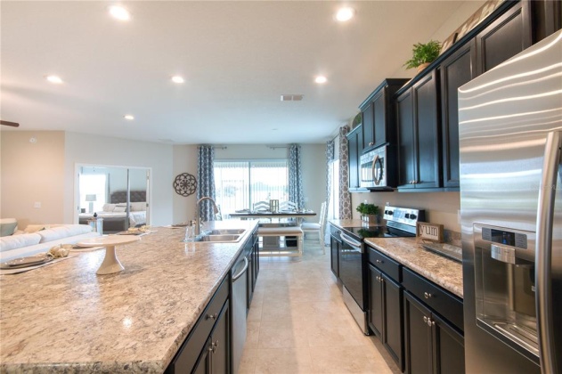 639 VISTA VIEW LANE, LAKE WALES, Florida 33853, 3 Bedrooms Bedrooms, ,2 BathroomsBathrooms,Residential,For Sale,VISTA VIEW,L4928706