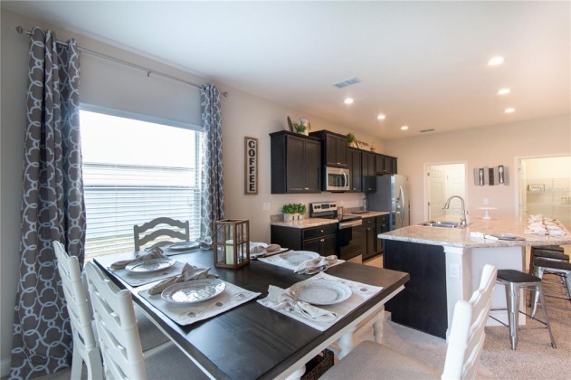 639 VISTA VIEW LANE, LAKE WALES, Florida 33853, 3 Bedrooms Bedrooms, ,2 BathroomsBathrooms,Residential,For Sale,VISTA VIEW,L4928706