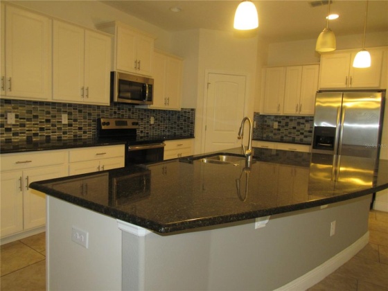 428 PALASTRO AVENUE, AUBURNDALE, Florida 33823, 4 Bedrooms Bedrooms, ,3 BathroomsBathrooms,Residential,For Sale,PALASTRO,T3361571
