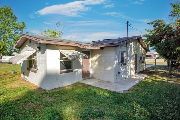 536 TANGLEWOOD DRIVE, AUBURNDALE, Florida 33823, 4 Bedrooms Bedrooms, ,2 BathroomsBathrooms,Residential,For Sale,TANGLEWOOD,S5062131