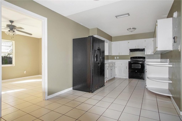 536 TANGLEWOOD DRIVE, AUBURNDALE, Florida 33823, 4 Bedrooms Bedrooms, ,2 BathroomsBathrooms,Residential,For Sale,TANGLEWOOD,S5062131