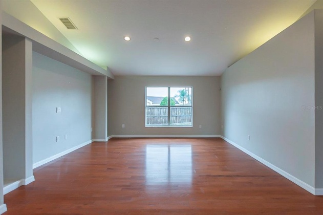 623 OAKPARK LOOP, DAVENPORT, Florida 33837, 4 Bedrooms Bedrooms, ,2 BathroomsBathrooms,Residential,For Sale,OAKPARK,O6009492