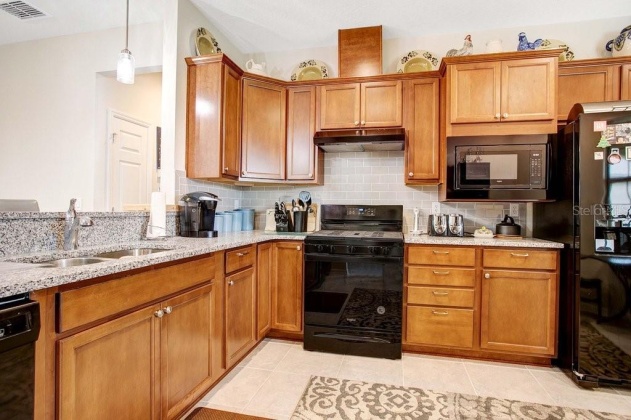 406 TORTOSA COURT, DAVENPORT, Florida 33837, 2 Bedrooms Bedrooms, ,2 BathroomsBathrooms,Residential,For Sale,TORTOSA,G5050992