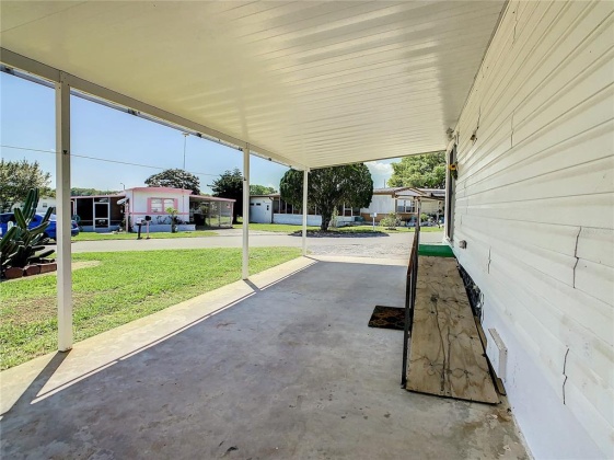 113 EDGEWOOD BOULEVARD, LAKE WALES, Florida 33898, 2 Bedrooms Bedrooms, ,1 BathroomBathrooms,Residential,For Sale,EDGEWOOD,P4919979
