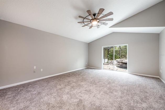 877 KNIGHTSBRIDGE CIRCLE, DAVENPORT, Florida 33896, 4 Bedrooms Bedrooms, ,3 BathroomsBathrooms,Residential,For Sale,KNIGHTSBRIDGE,O6011890