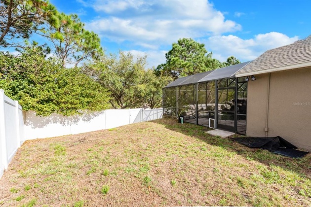 877 KNIGHTSBRIDGE CIRCLE, DAVENPORT, Florida 33896, 4 Bedrooms Bedrooms, ,3 BathroomsBathrooms,Residential,For Sale,KNIGHTSBRIDGE,O6011890