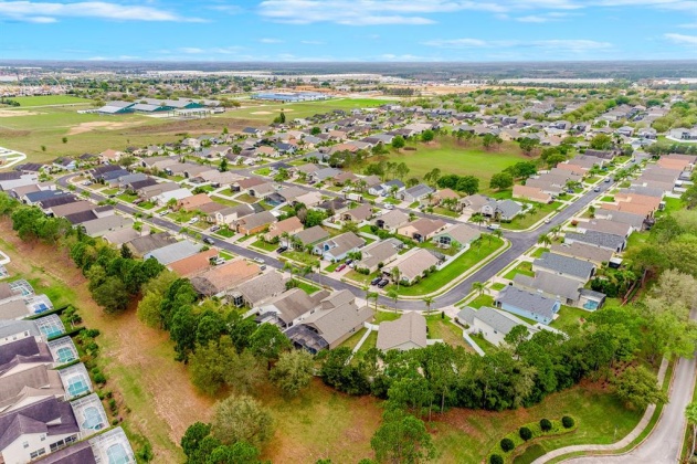 877 KNIGHTSBRIDGE CIRCLE, DAVENPORT, Florida 33896, 4 Bedrooms Bedrooms, ,3 BathroomsBathrooms,Residential,For Sale,KNIGHTSBRIDGE,O6011890