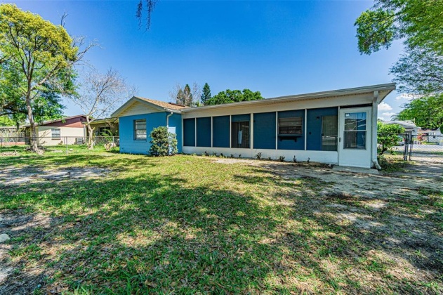1235 WATERVIEW BOULEVARD, LAKELAND, Florida 33801, 2 Bedrooms Bedrooms, ,2 BathroomsBathrooms,Residential,For Sale,WATERVIEW,L4928647
